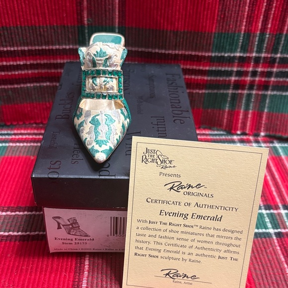 Just The Right Shoe Evening Emerald Heels - Green and Gold - Picture 4 of 5